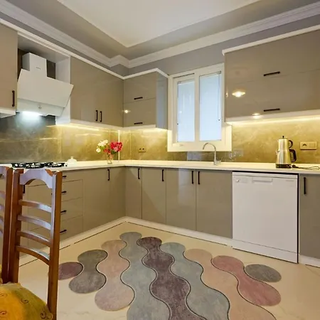 فيلة Spacious For Large Families - Egeden 2 *