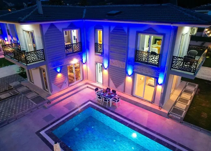 Spacious For Large Families - Egeden 2 Vilă *